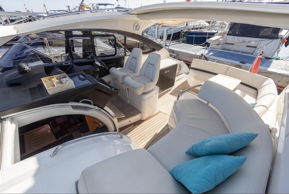 Princess V39
