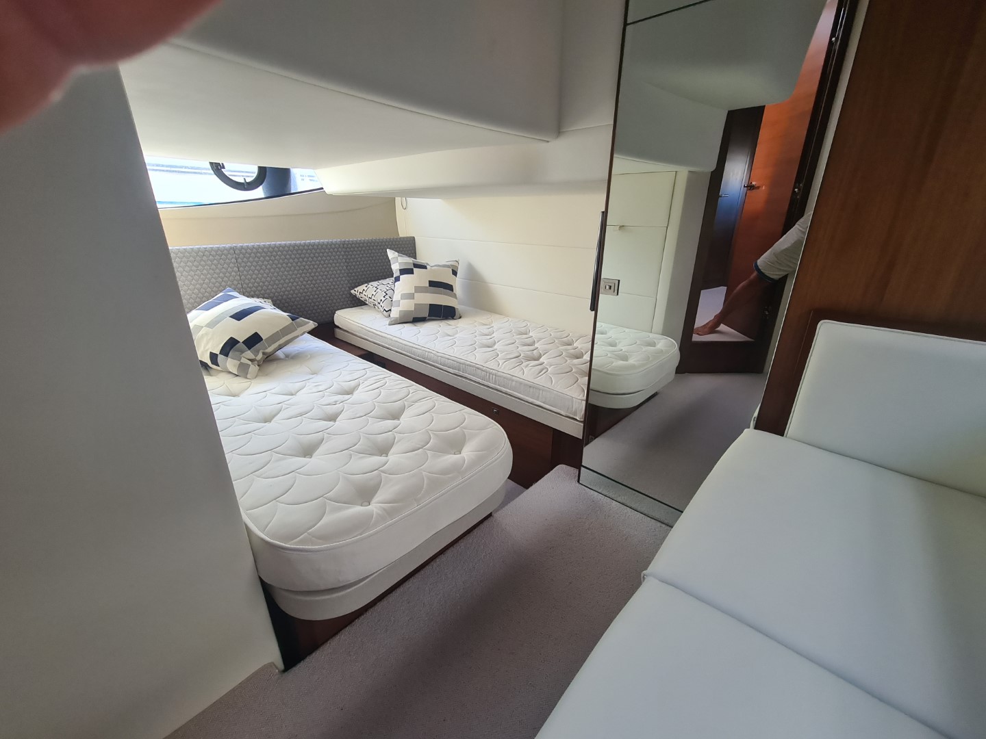 Princess V40