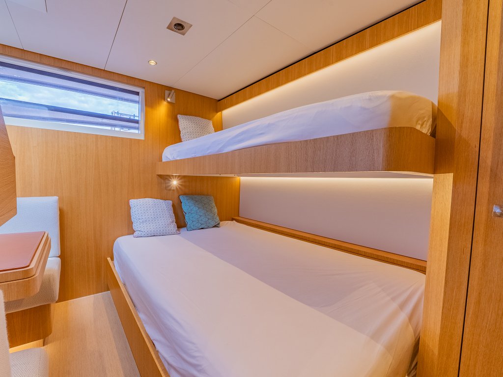 JFA YACHTS Long Island 78 Power