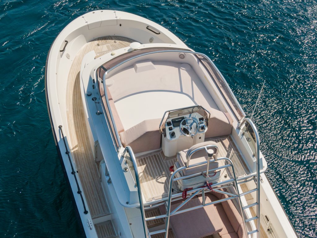 Bluegame 40 explorer
