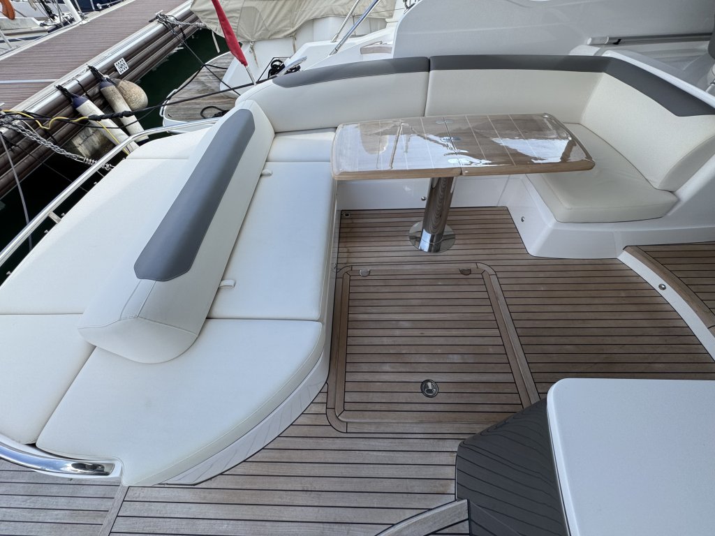 Princess V40