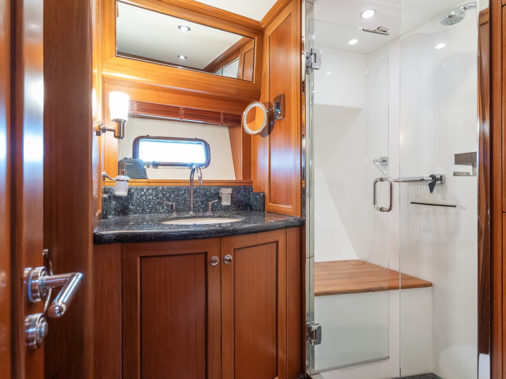 TRADER 64 Sunliner