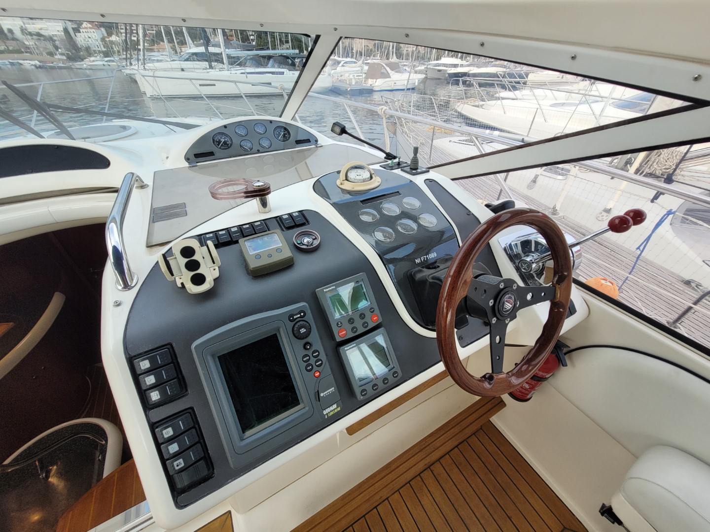 FAIRLINE Targa 43