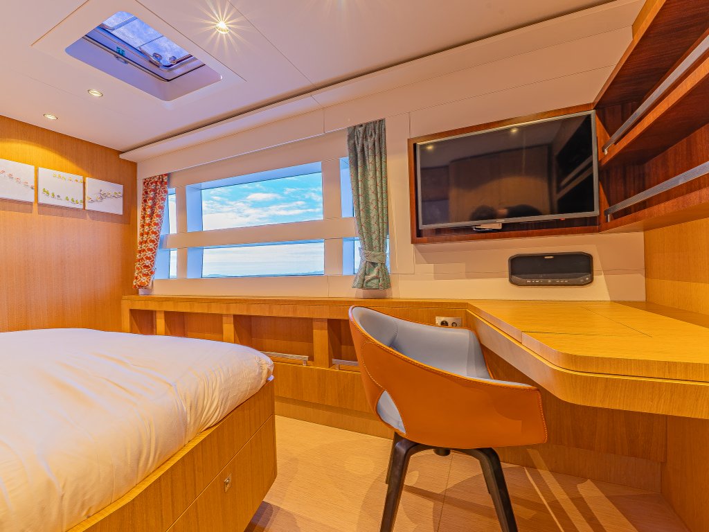 JFA YACHTS Long Island 78 Power