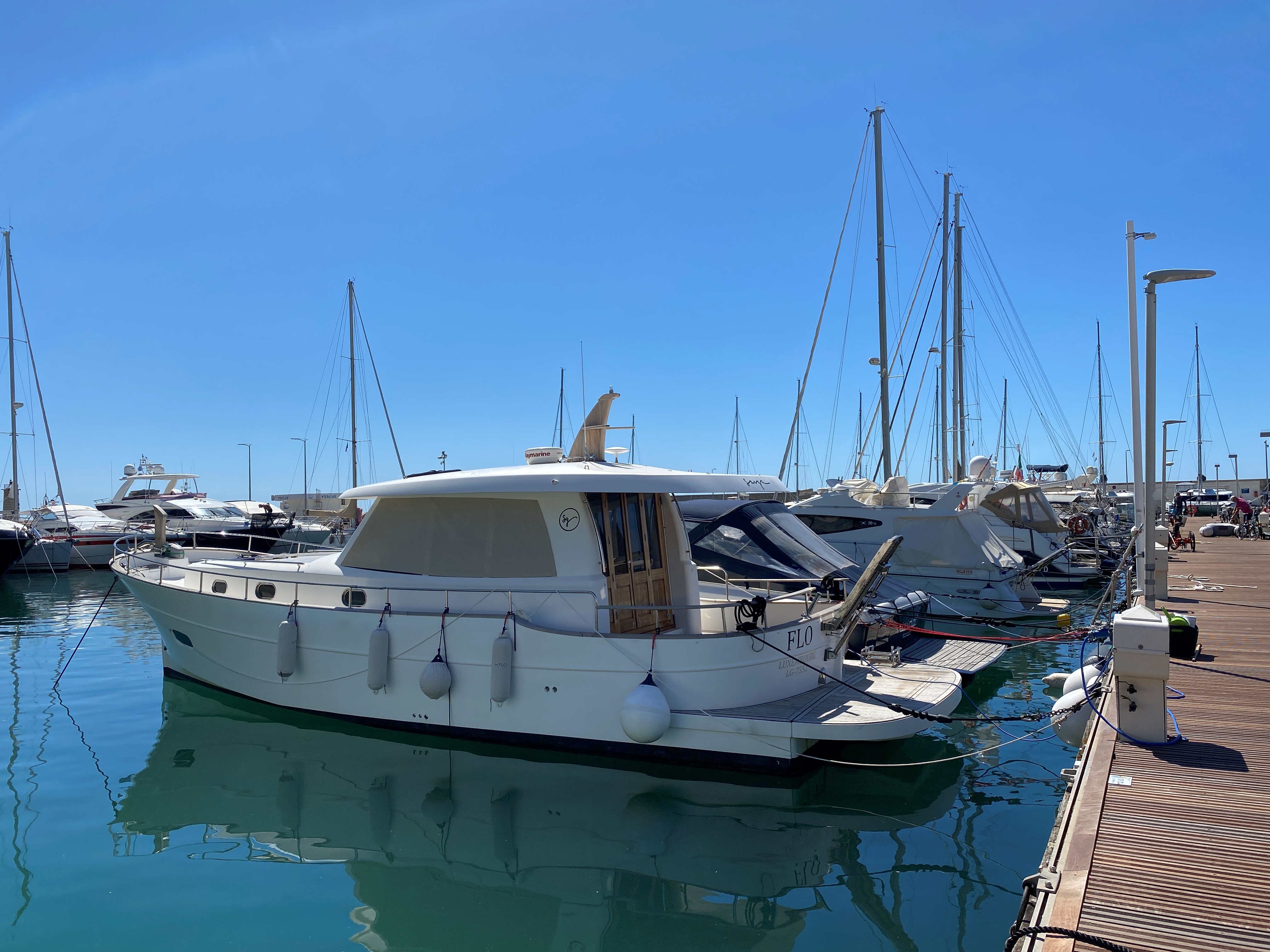 SASGA YACHTS 42