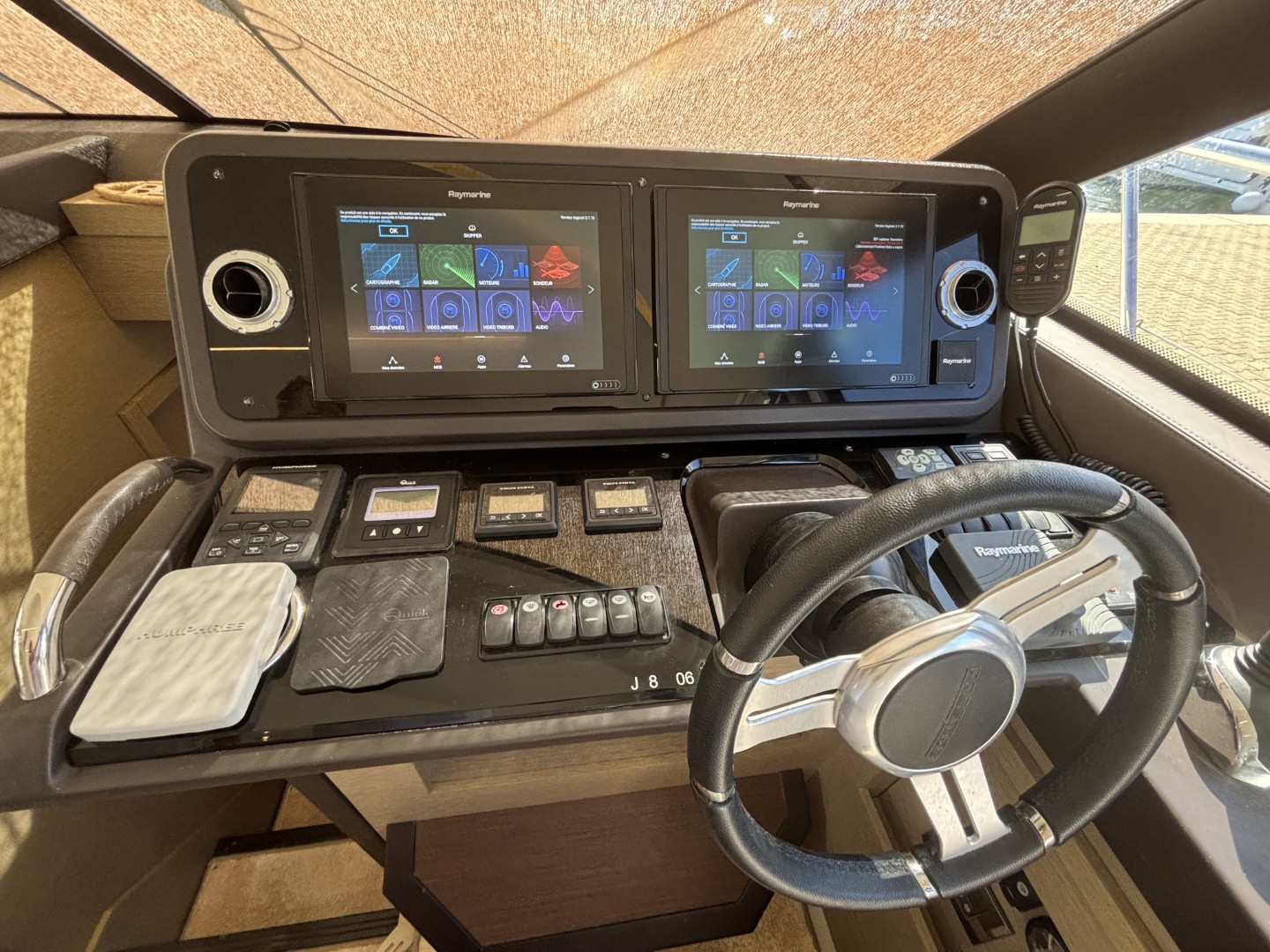 prestige 460 fly
