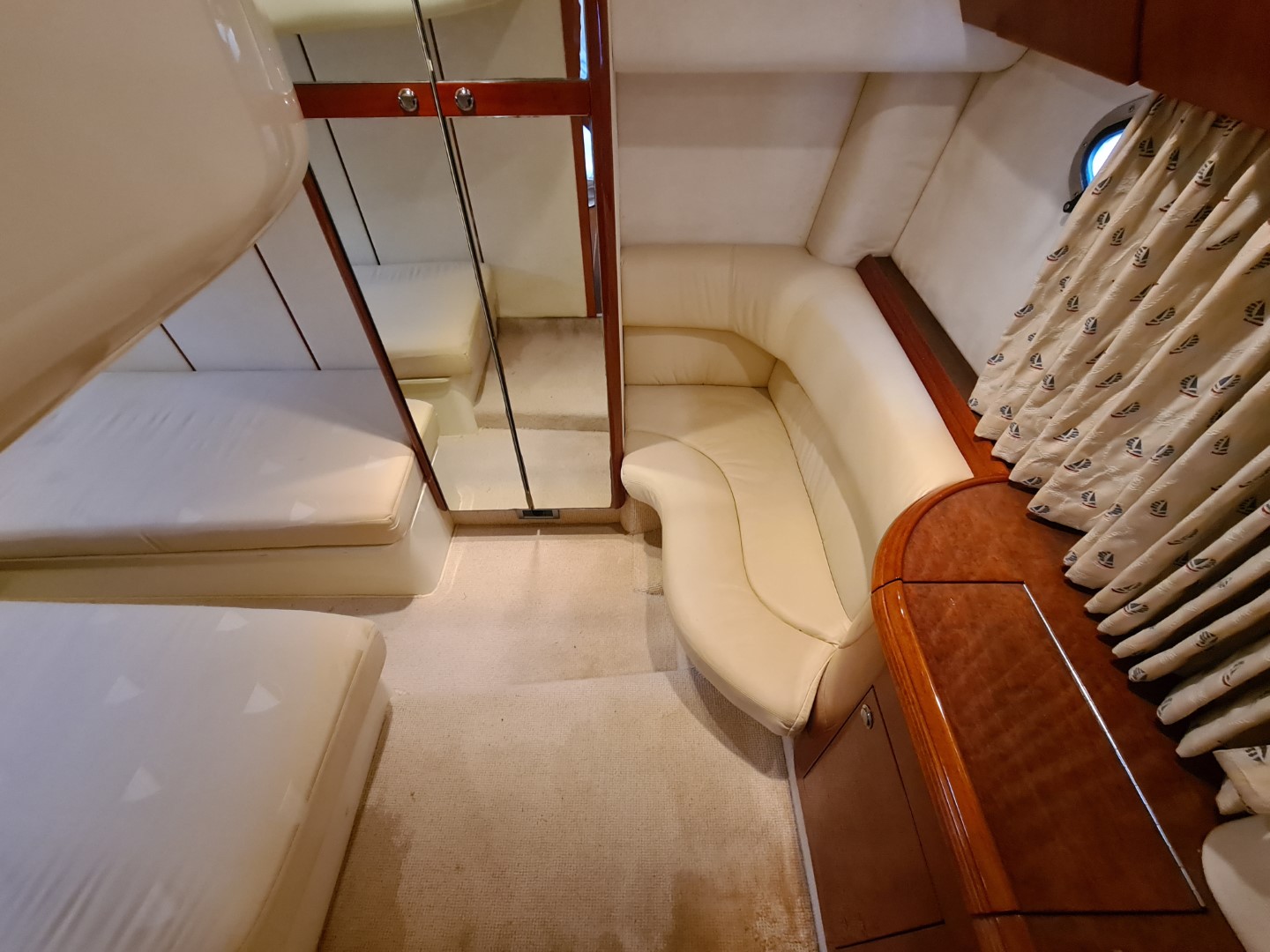 FAIRLINE Targa 43