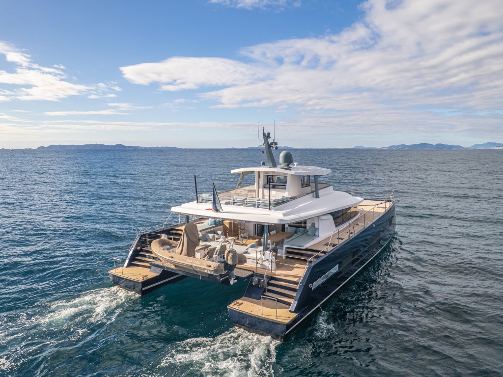 JFA YACHTS Long Island 78 Power