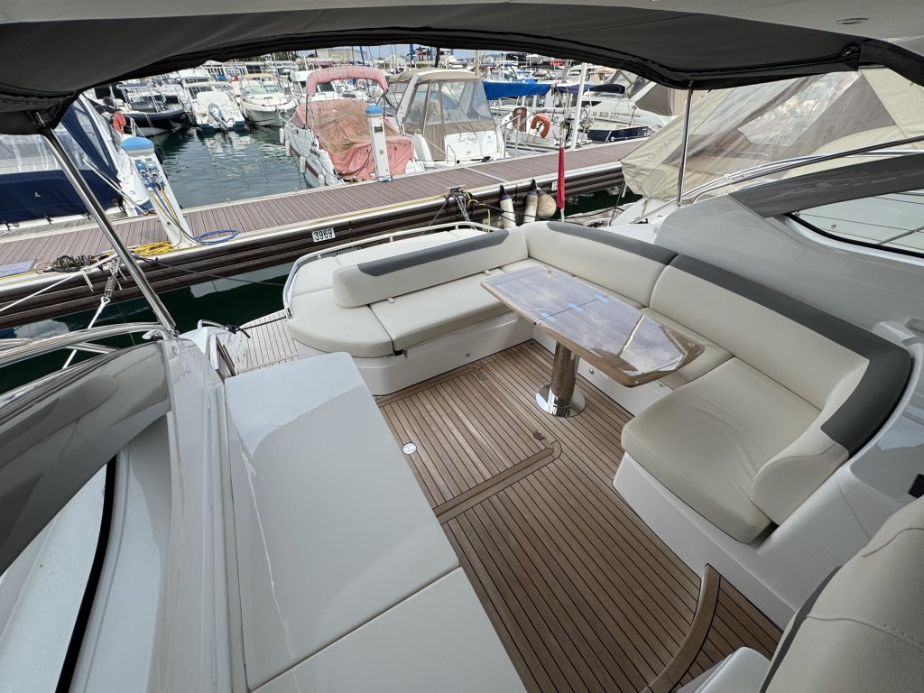 Princess V40