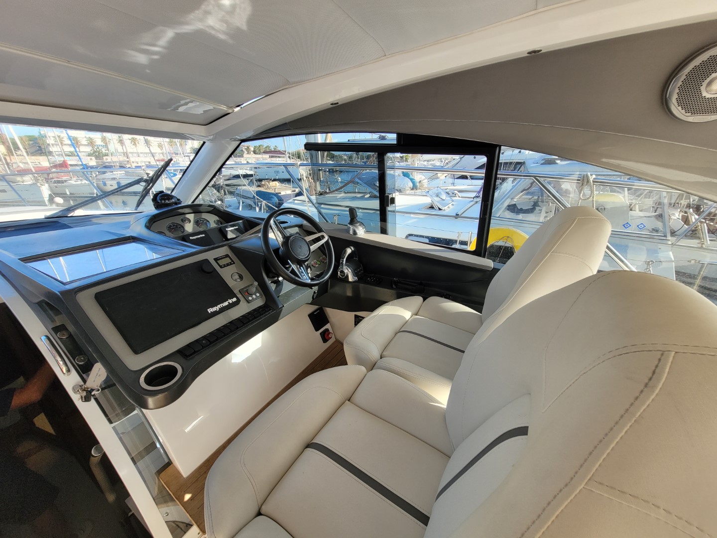 Princess V40
