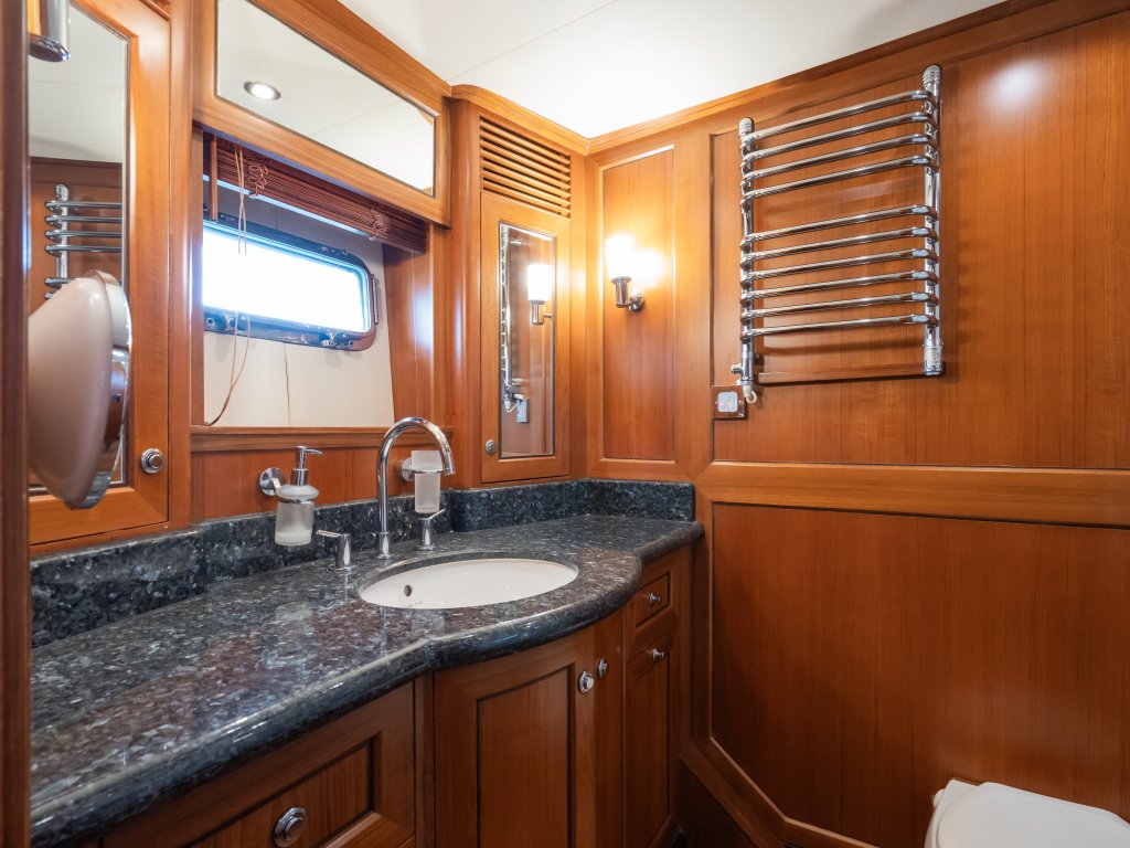 TRADER 64 Sunliner