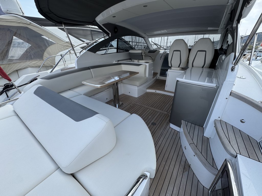 Princess V40