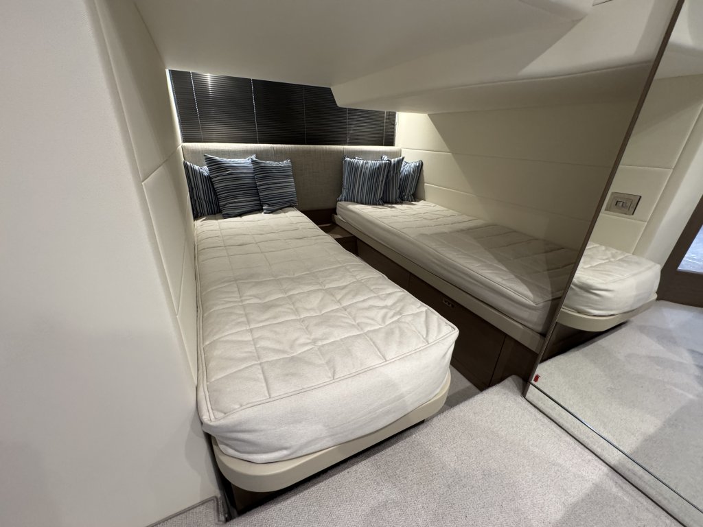 Princess V40