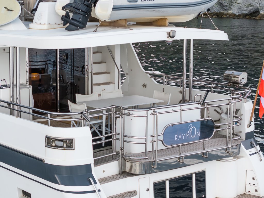 TRADER 64 Sunliner