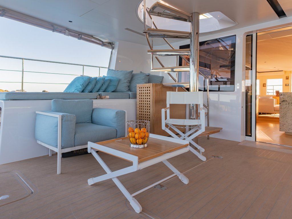 JFA YACHTS Long Island 78 Power