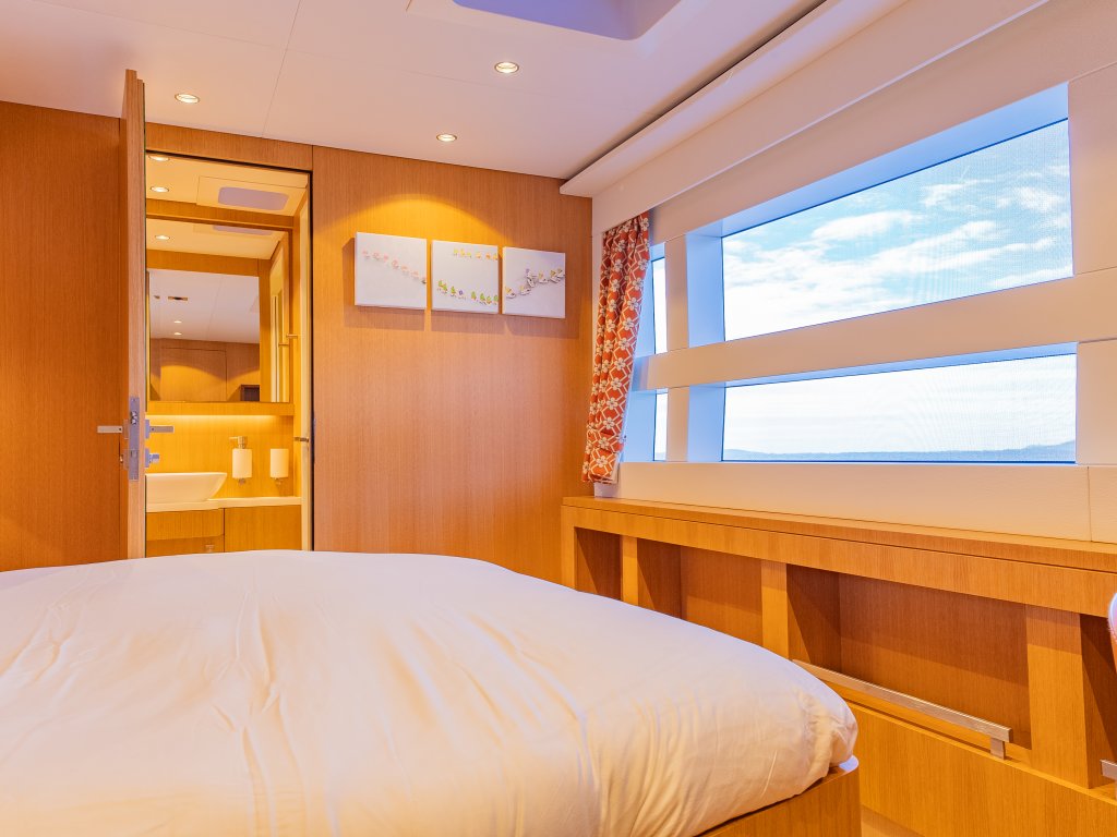 JFA YACHTS Long Island 78 Power